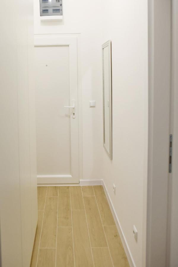 Studio Apartman Mia Zupanja Buitenkant foto